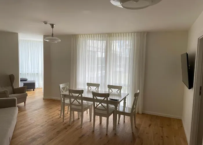 Apartamentai Sanctus 아파트 팔랑가